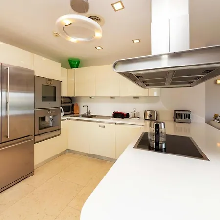 Regal With Shared Pool Near Beach In Bodrum Villa *